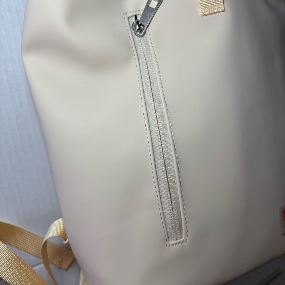 Cream Backpack Cooler Set‎ - Picture 5 of 10